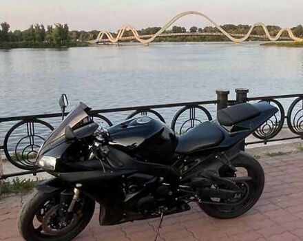Черный Ямаха YZF R1, объемом двигателя 1 л и пробегом 34 тыс. км за 5400 $, фото 2 на Automoto.ua