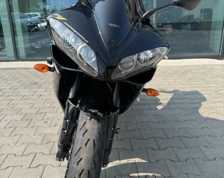 Черный Ямаха YZF R1, объемом двигателя 1 л и пробегом 33 тыс. км за 10699 $, фото 2 на Automoto.ua