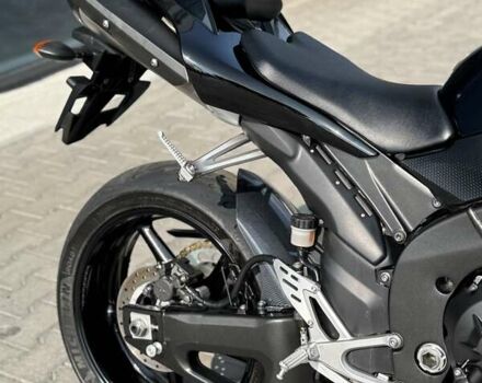 Черный Ямаха YZF R1, объемом двигателя 1 л и пробегом 33 тыс. км за 10699 $, фото 14 на Automoto.ua