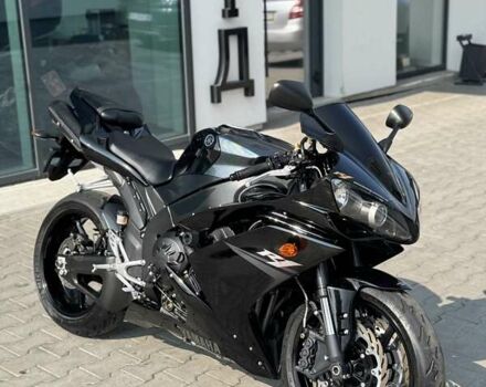 Черный Ямаха YZF R1, объемом двигателя 1 л и пробегом 33 тыс. км за 10699 $, фото 15 на Automoto.ua