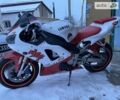 Красный Ямаха YZF R1, объемом двигателя 1 л и пробегом 35 тыс. км за 5500 $, фото 3 на Automoto.ua