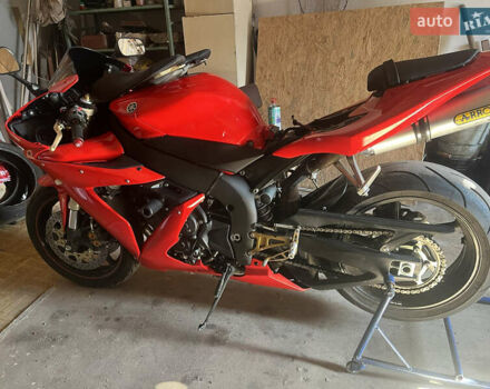 Червоний Ямаха YZF R1, об'ємом двигуна 1 л та пробігом 50 тис. км за 8000 $, фото 7 на Automoto.ua