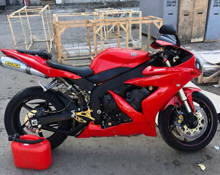 Червоний Ямаха YZF R1, об'ємом двигуна 1 л та пробігом 50 тис. км за 8000 $, фото 10 на Automoto.ua