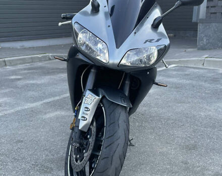 Ямаха YZF R1, объемом двигателя 1 л и пробегом 68 тыс. км за 6000 $, фото 1 на Automoto.ua