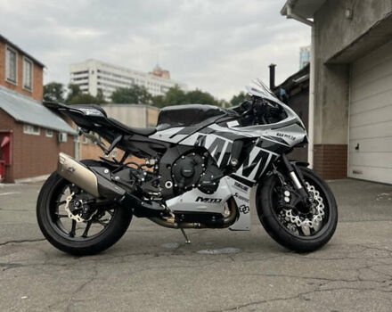 Ямаха YZF R1, объемом двигателя 1 л и пробегом 2 тыс. км за 23000 $, фото 4 на Automoto.ua