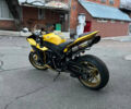 Желтый Ямаха YZF R1, объемом двигателя 1 л и пробегом 32 тыс. км за 9000 $, фото 2 на Automoto.ua