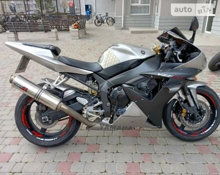 Серый Ямаха YZF R1, объемом двигателя 0 л и пробегом 36 тыс. км за 4900 $, фото 6 на Automoto.ua