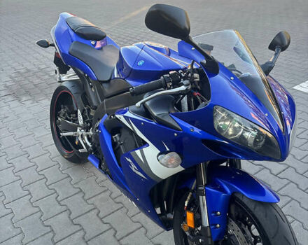 Ямаха YZF R1 2004 в Киеве на Automoto.ua Синий Ямаха YZF R1, объемом двигателя 1 л и пробегом 36 тыс. км за 8200 $, фото 1 на Automoto.ua