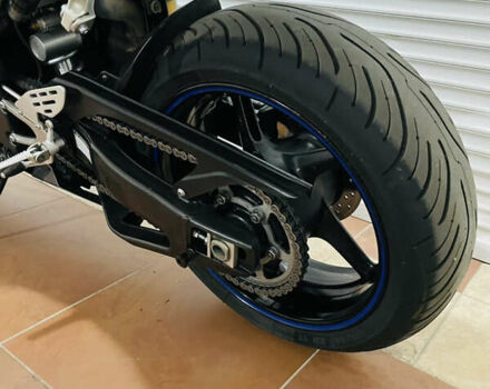 Синий Ямаха YZF R1, объемом двигателя 1 л и пробегом 33 тыс. км за 9800 $, фото 23 на Automoto.ua