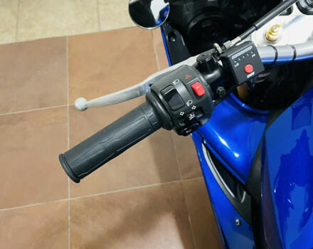 Синий Ямаха YZF R1, объемом двигателя 1 л и пробегом 33 тыс. км за 9800 $, фото 37 на Automoto.ua