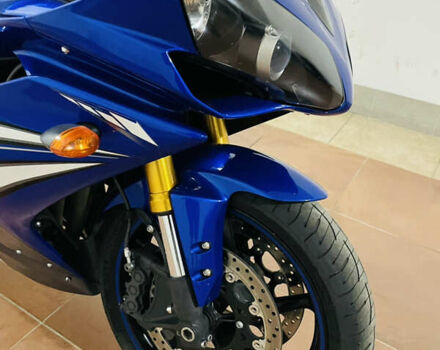 Синий Ямаха YZF R1, объемом двигателя 1 л и пробегом 33 тыс. км за 9800 $, фото 2 на Automoto.ua
