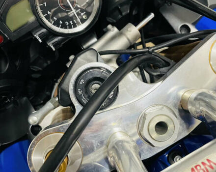 Синий Ямаха YZF R1, объемом двигателя 1 л и пробегом 33 тыс. км за 9800 $, фото 31 на Automoto.ua