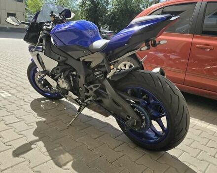 Синий Ямаха YZF R1, объемом двигателя 1 л и пробегом 28 тыс. км за 16000 $, фото 4 на Automoto.ua