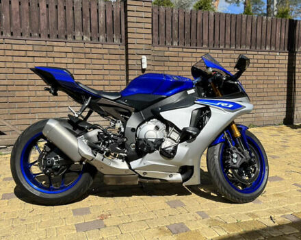 Синий Ямаха YZF R1, объемом двигателя 1 л и пробегом 24 тыс. км за 16000 $, фото 4 на Automoto.ua