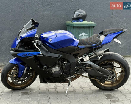Синий Ямаха YZF R1, объемом двигателя 1 л и пробегом 27 тыс. км за 17600 $, фото 1 на Automoto.ua