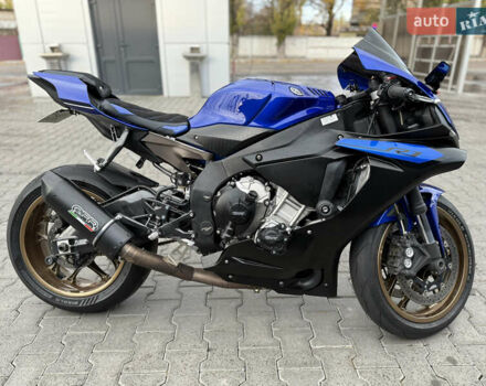 Синий Ямаха YZF R1, объемом двигателя 1 л и пробегом 27 тыс. км за 17600 $, фото 6 на Automoto.ua