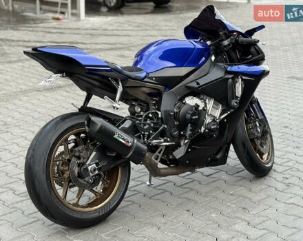 Синий Ямаха YZF R1, объемом двигателя 1 л и пробегом 27 тыс. км за 17600 $, фото 3 на Automoto.ua