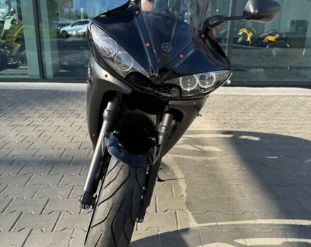 Чорний Ямаха YZF R6, об'ємом двигуна 0.6 л та пробігом 28 тис. км за 6499 $, фото 2 на Automoto.ua