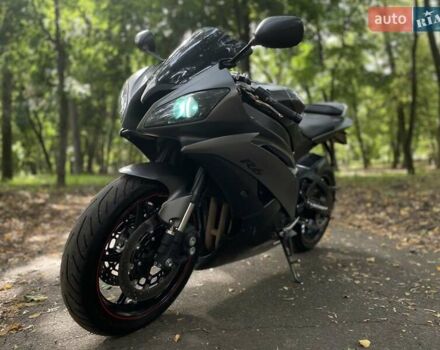 Черный Ямаха YZF R6, объемом двигателя 0.6 л и пробегом 25 тыс. км за 6900 $, фото 2 на Automoto.ua