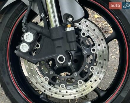 Черный Ямаха YZF R6, объемом двигателя 0.6 л и пробегом 25 тыс. км за 6900 $, фото 25 на Automoto.ua