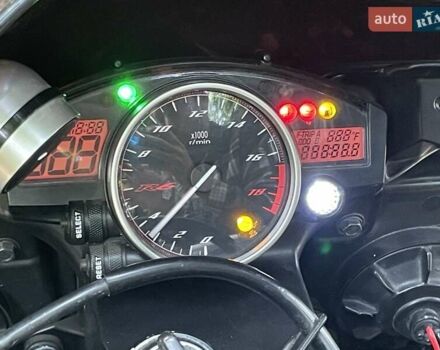 Черный Ямаха YZF R6, объемом двигателя 0.6 л и пробегом 25 тыс. км за 6900 $, фото 39 на Automoto.ua
