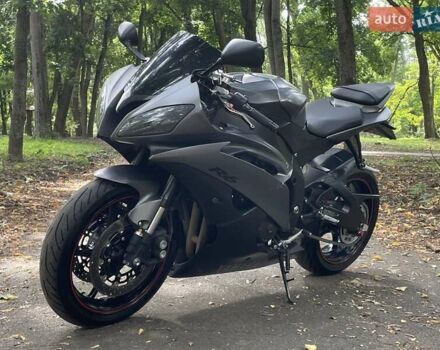 Черный Ямаха YZF R6, объемом двигателя 0.6 л и пробегом 25 тыс. км за 6900 $, фото 5 на Automoto.ua