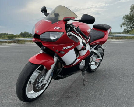 Красный Ямаха YZF R6, объемом двигателя 0.6 л и пробегом 40 тыс. км за 4100 $, фото 3 на Automoto.ua
