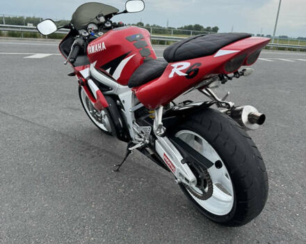 Красный Ямаха YZF R6, объемом двигателя 0.6 л и пробегом 40 тыс. км за 4100 $, фото 4 на Automoto.ua
