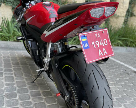 Красный Ямаха YZF R6, объемом двигателя 0.6 л и пробегом 30 тыс. км за 5950 $, фото 1 на Automoto.ua