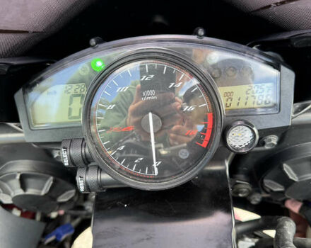 Ямаха YZF R6, объемом двигателя 0.6 л и пробегом 11 тыс. км за 8200 $, фото 5 на Automoto.ua