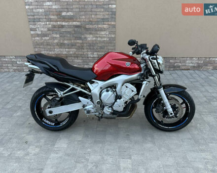 Серый Ямаха YZF R6, объемом двигателя 0.6 л и пробегом 52 тыс. км за 4600 $, фото 1 на Automoto.ua