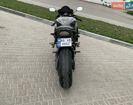 Серый Ямаха YZF R6, объемом двигателя 0.6 л и пробегом 48 тыс. км за 8000 $, фото 13 на Automoto.ua