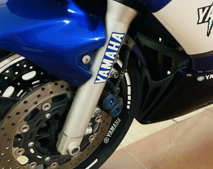 Синий Ямаха YZF R6, объемом двигателя 0.6 л и пробегом 45 тыс. км за 5200 $, фото 5 на Automoto.ua