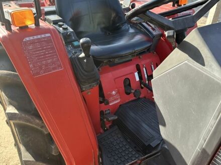 Янмар Ф235 1992 в Черновцах на Automoto.ua Красный Янмар Ф235, объемом двигателя 0 л и пробегом 10 тыс. км за 6600 $, фото 1 на Automoto.ua