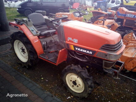 Янмар Ф6 2006 у Золотоноше на Automoto.ua Червоний Янмар Ф6, об'ємом двигуна 0 л та пробігом 0 тис. км за 5652 $, фото 1 на Automoto.ua