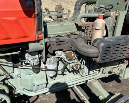 Янмар УM 2610 1990 в Ахтырке на Automoto.ua Красный Янмар УM 2610, объемом двигателя 0 л и пробегом 20 тыс. км за 5500 $, фото 4 на Automoto.ua