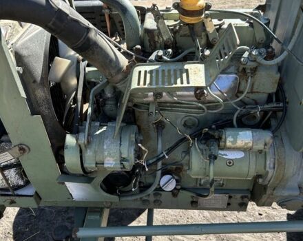 Янмар УM 2610 1990 в Ахтырке на Automoto.ua Красный Янмар УM 2610, объемом двигателя 0 л и пробегом 20 тыс. км за 5500 $, фото 5 на Automoto.ua