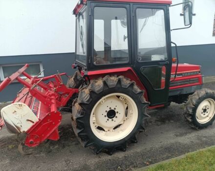 Червоний Янмар FX 32, об'ємом двигуна 1.5 л та пробігом 20 тис. км за 11000 $, фото 4 на Automoto.ua