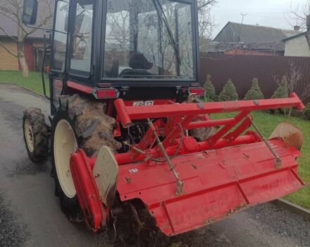 Червоний Янмар FX 32, об'ємом двигуна 1.5 л та пробігом 20 тис. км за 11000 $, фото 5 на Automoto.ua