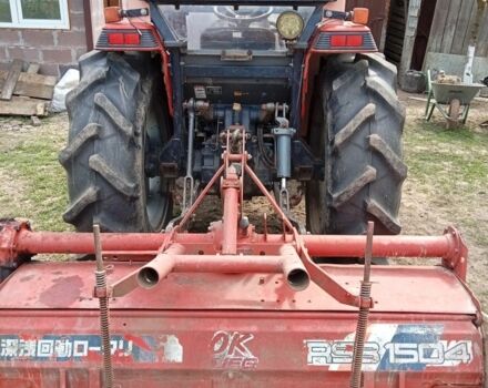 Червоний Янмар RS33, об'ємом двигуна 1.6 л та пробігом 2 тис. км за 10800 $, фото 3 на Automoto.ua