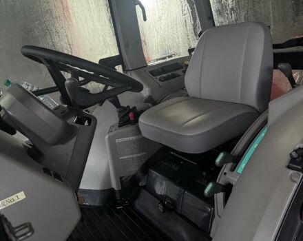 Красный Янмар US 540, объемом двигателя 2.2 л и пробегом 20 тыс. км за 16500 $, фото 4 на Automoto.ua