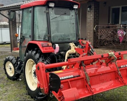 Красный Янмар US 540, объемом двигателя 2.2 л и пробегом 20 тыс. км за 16500 $, фото 2 на Automoto.ua