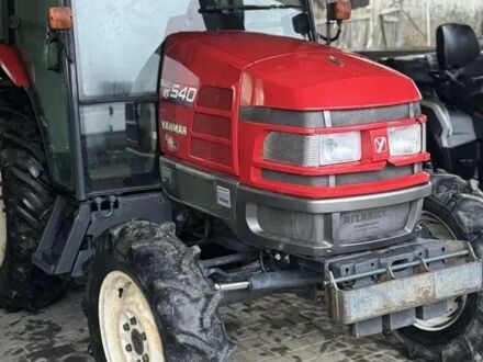 Красный Янмар US 540, объемом двигателя 2.2 л и пробегом 20 тыс. км за 16500 $, фото 1 на Automoto.ua