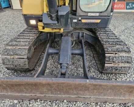 Желтый Янмар VIO 70, объемом двигателя 0 л и пробегом 290 тыс. км за 40698 $, фото 6 на Automoto.ua