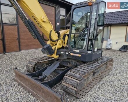 Желтый Янмар VIO 70, объемом двигателя 0 л и пробегом 290 тыс. км за 40698 $, фото 4 на Automoto.ua