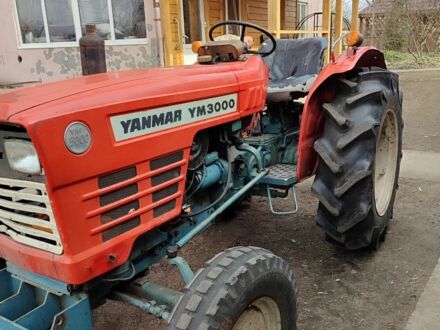 Янмар YM 3000 1985 в Днепре (Днепропетровске) на Automoto.ua Красный Янмар YM 3000, объемом двигателя 1.7 л и пробегом 2 тыс. км за 250000 $, фото 1 на Automoto.ua