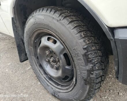 Белый ЗАЗ 1102 Таврия, объемом двигателя 1.1 л и пробегом 170 тыс. км за 523 $, фото 6 на Automoto.ua