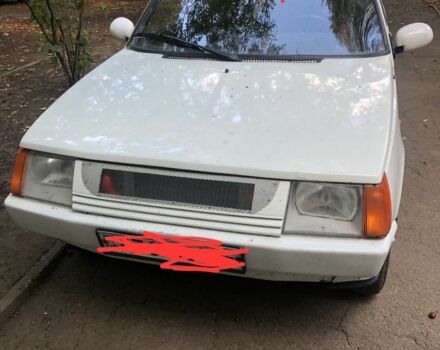 Белый ЗАЗ 1102 Таврия, объемом двигателя 1.1 л и пробегом 3 тыс. км за 600 $, фото 2 на Automoto.ua