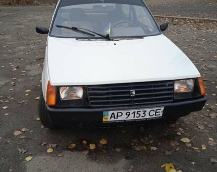 Белый ЗАЗ 1102 Таврия, объемом двигателя 1 л и пробегом 654 тыс. км за 393 $, фото 5 на Automoto.ua