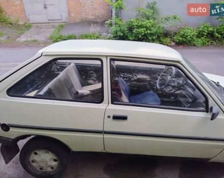 Белый ЗАЗ 1102 Таврия, объемом двигателя 1.09 л и пробегом 333 тыс. км за 400 $, фото 10 на Automoto.ua